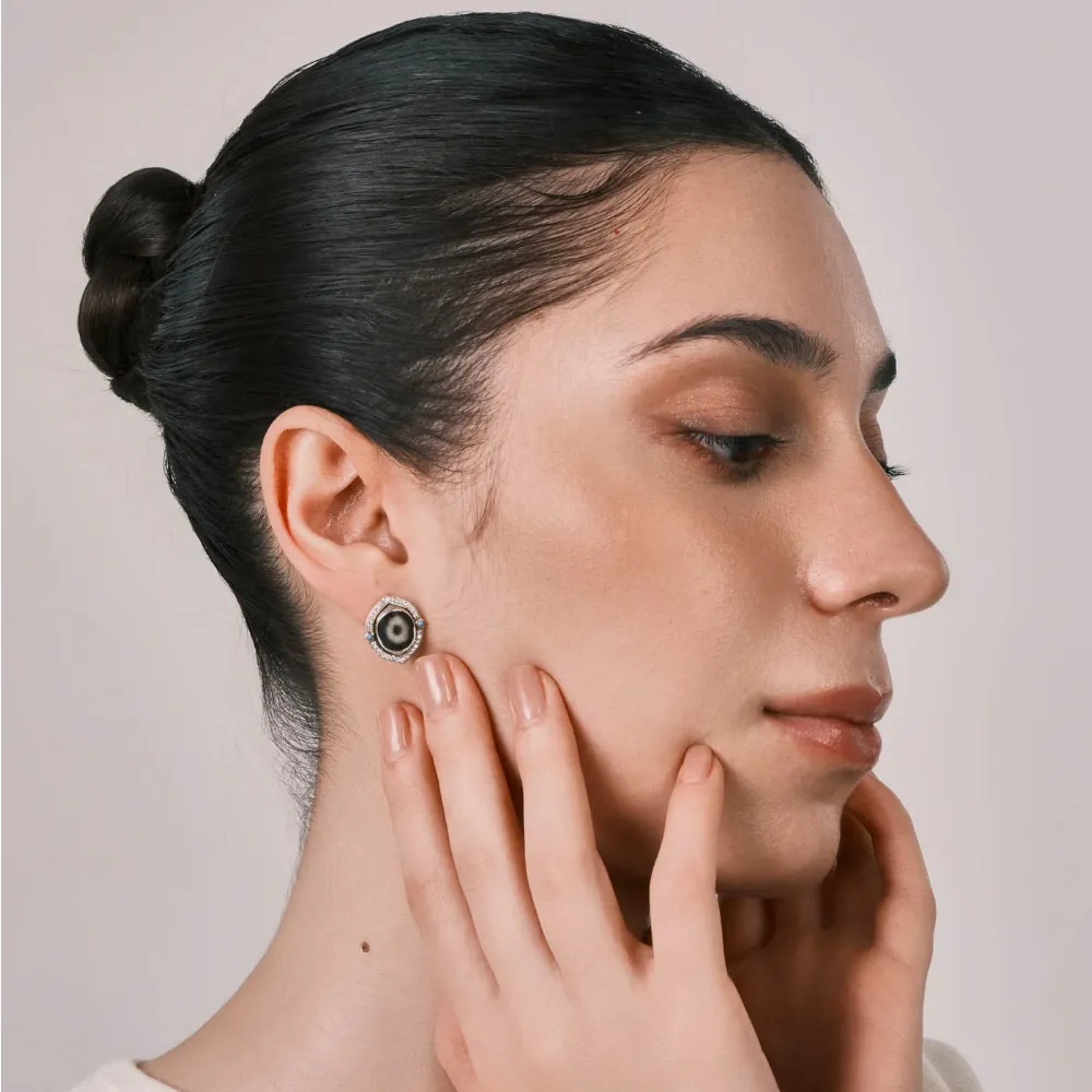 Single-Eye Dzi Bead Accessory Inlaid with White Diamonds & Turquoise, Silver-Plated - Compact Guardian Totem, Wisdom Companion