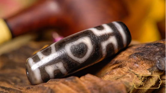 80 million: A tiny dzi bead can be exchanged for a villa